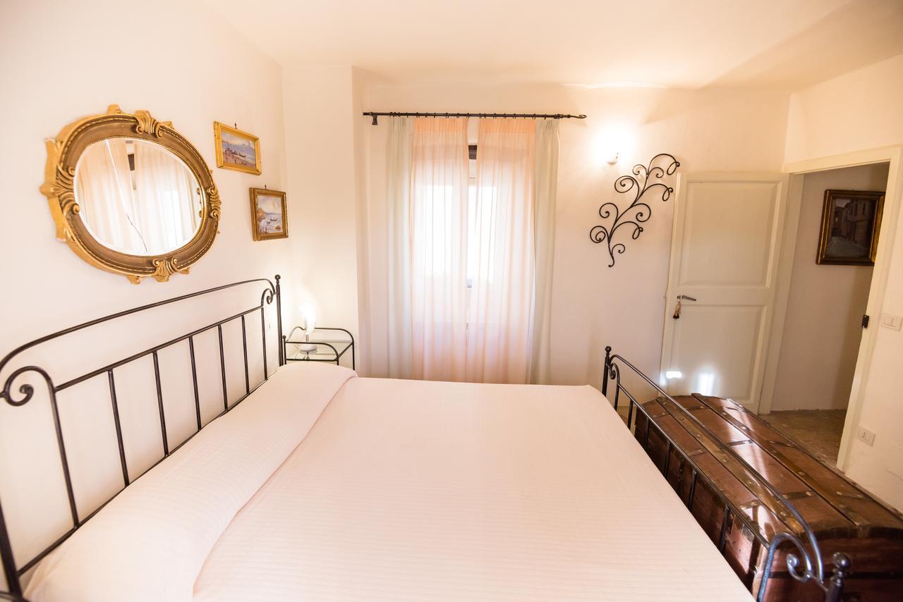 Bed and Breakfast Nena Al Borgo Castello Pico Exterior foto