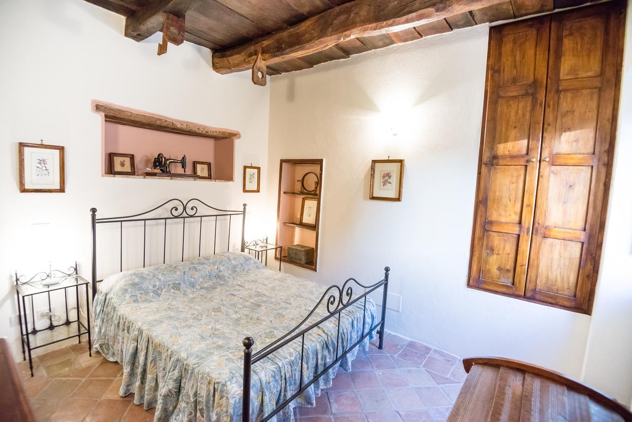 Bed and Breakfast Nena Al Borgo Castello Pico Exterior foto